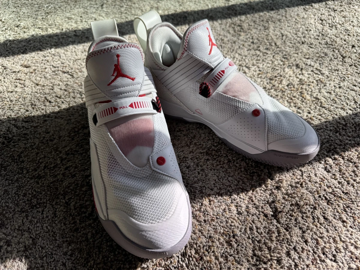 Las mejores ofertas en Jordan 33 SE Low White Cement | eBay