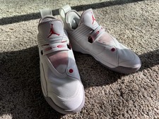 Jordan 33 SE Low White Cement for Sale | Authenticity Guaranteed
