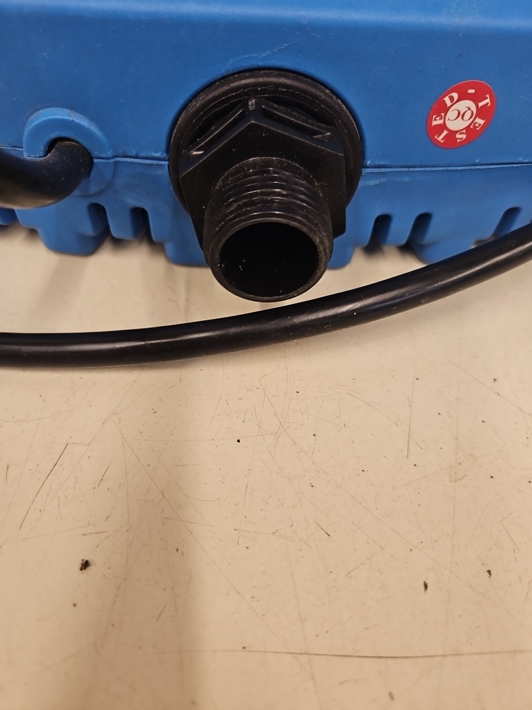 Little Giant Pool Cover Pump Automatic APCP-1700. Untested. 
