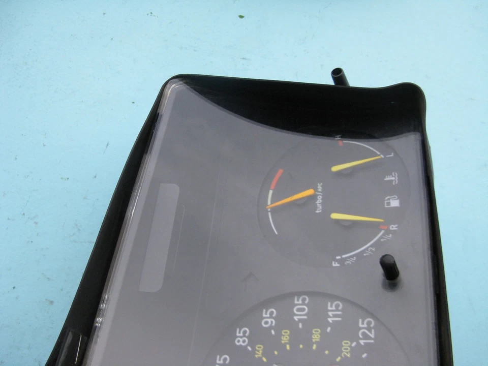 92 93 SAAB 900 TURBO 125 MPH 103 K MILLAS CUADRO DE INSTRUMENTOS UNIDAD VELOCÍMETRO USADA Foto 3 de 4