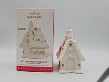 2015 Peanuts 50th Anniversary Doghouse Hallmark Keepsake Ornament Snoopy