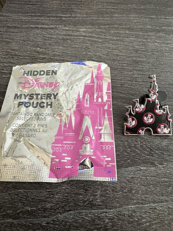 2025 WDW Walt Disney World Hidden Mickey Mouse Club Red Castle Pin Wave B