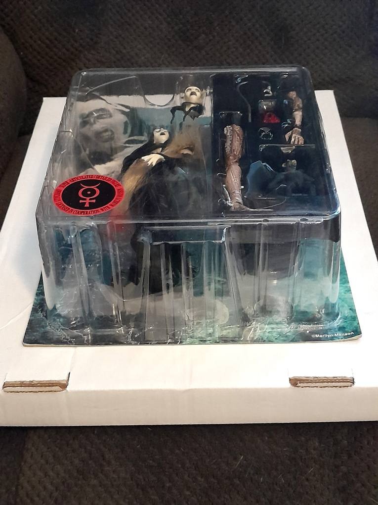 Marilyn Manson Disposable Teens Action Figure Fewture Models | eBay