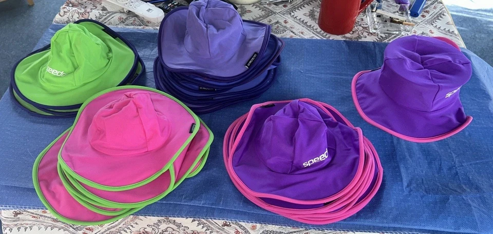 Speedo Niña Infantil UV 50+ Protección Sol Sombrero 54934 Azul, Verde, Rosa y Púrpura Foto 4 de 4