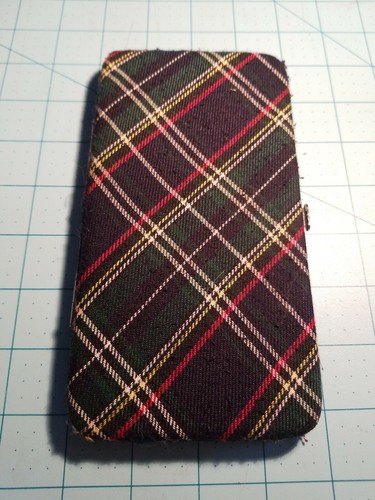 Markenlos: Dunkelblaue, grüne, rot & weiß karierte schmale Damen-Geldbörse mit Druckknopf, gebraucht - Bild 1 von 12