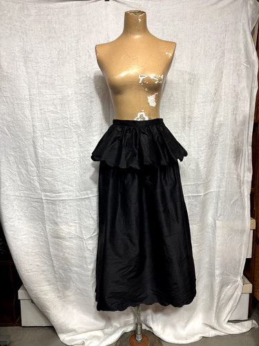 Women's Vintage 1980s 1990s Night by Valentino Textured Raw Silk Peplum Skirt
