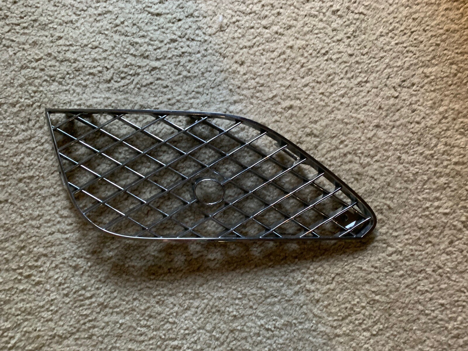 For Bentley Continental 12-17 front bumper side grille Left OEM：3W3807647E
