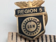 United Auto Workers Union Region 5 Lapel Pin