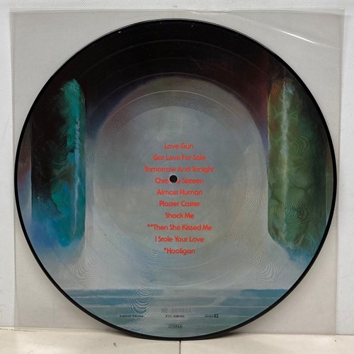 KISS "LOVE GUN" 1-LP SERIAL No. (DUTCH PICTURE DISC) FREE SHIPPING - Picture 2 of 4