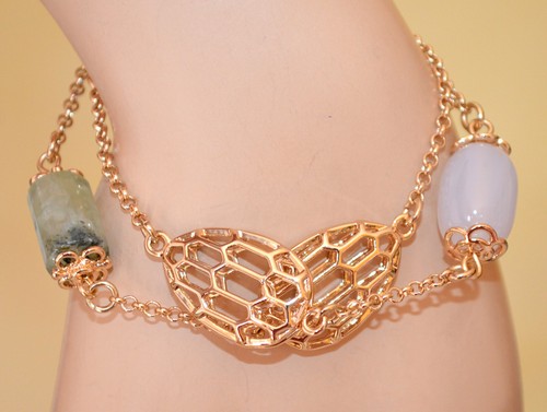 Bracciale donna oro dorato ciondoli pietre verdi bianche multi maglia UNW20 - Foto 2 di 3