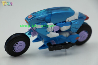 Tomy LG11 Transformers Legends Series Chromia Figure Japan