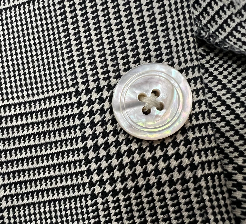 Chaqueta Blazer Boglioli Negra Blanca Pata de Gallo Cuadros Calce Ajustado 42R Madre Perla Foto 2 de 4