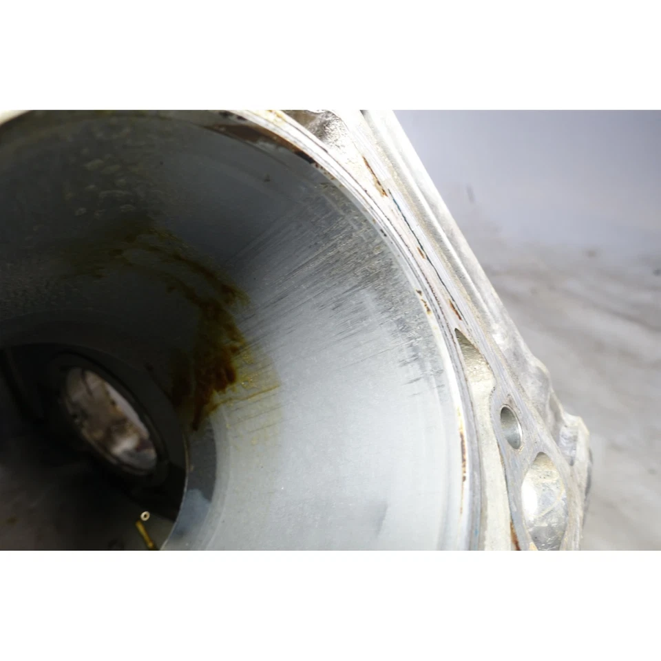 Bloque de cilindros del motor BMW E60 E63 550i 650i N62N N62TU V8 2006-2010 dañado OEM Foto 4 de 4