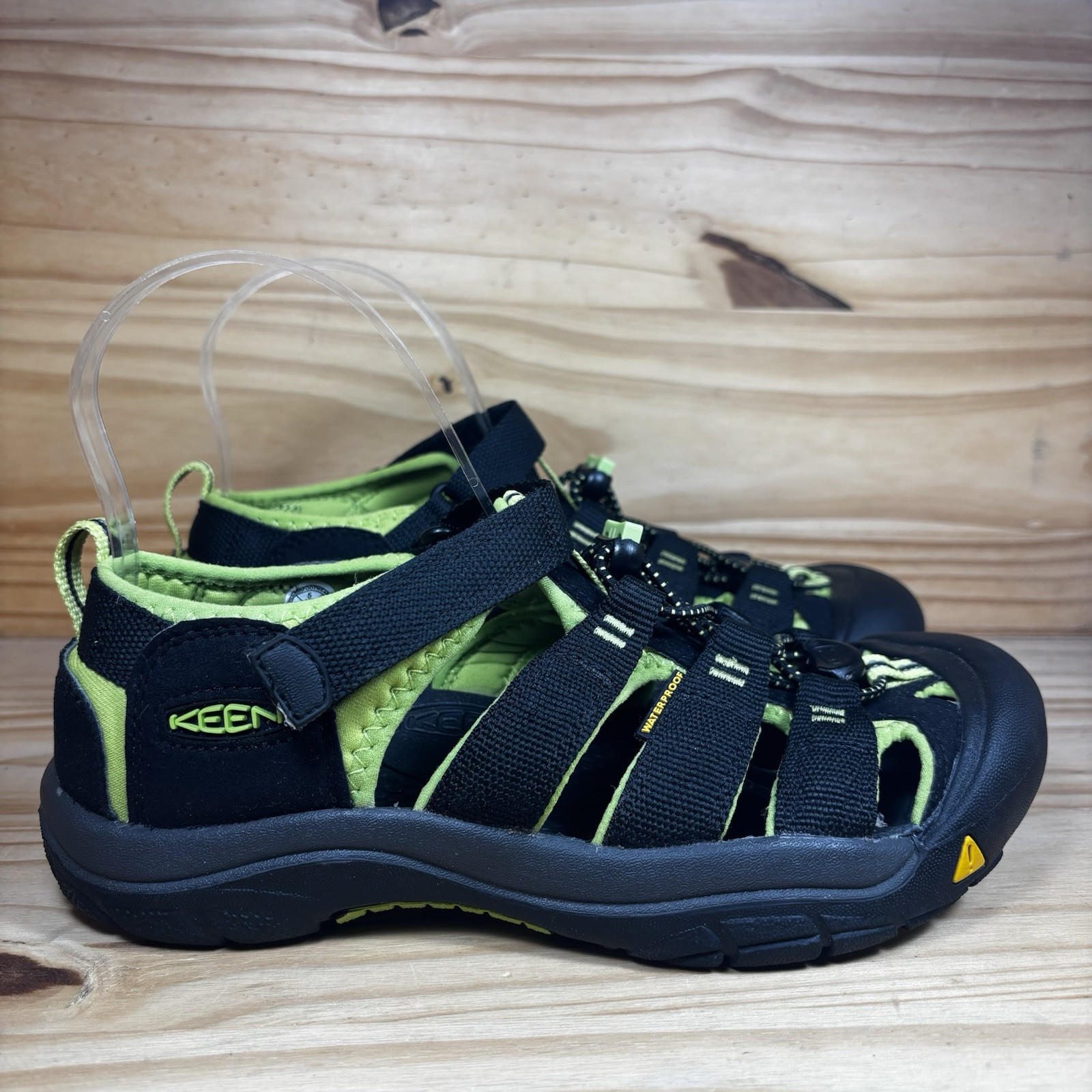 Sandali impermeabili KEEN Newport lavabili nero verde scarpe da acqua taglia US 5