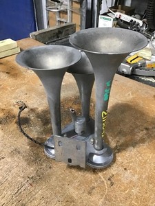 Replaces 2007 FREIGHTLINER COLUMBIA 120 AIR HORN 3335844