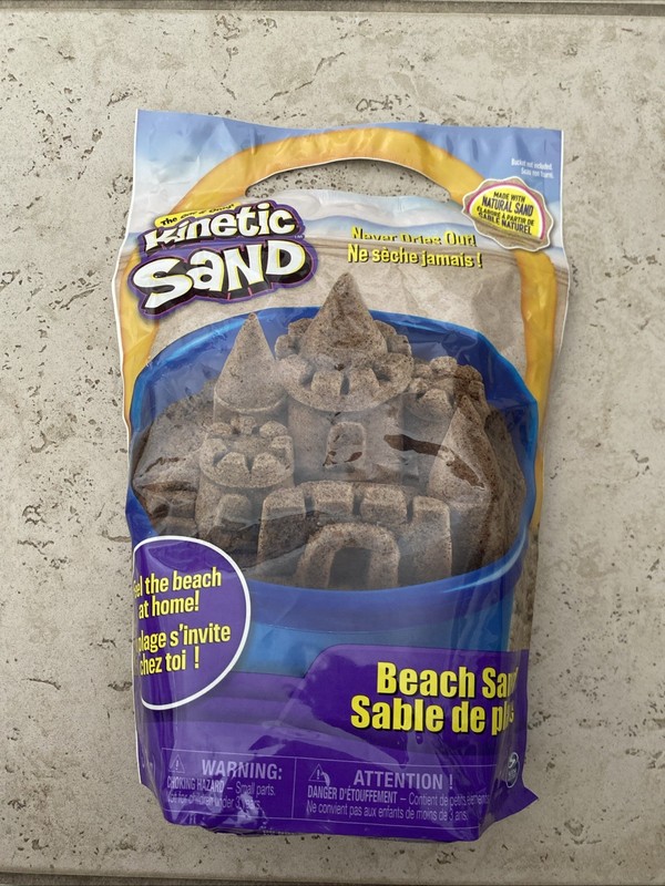 Kinetic Sand The Original Moldable Play Beach Sand 3.2 lbs Pack x1 Sensory Toys