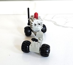 LEGO 6823 Surface Transport &ndash;Classic Space (1983) &ndash; Mint Condition w/ Manual