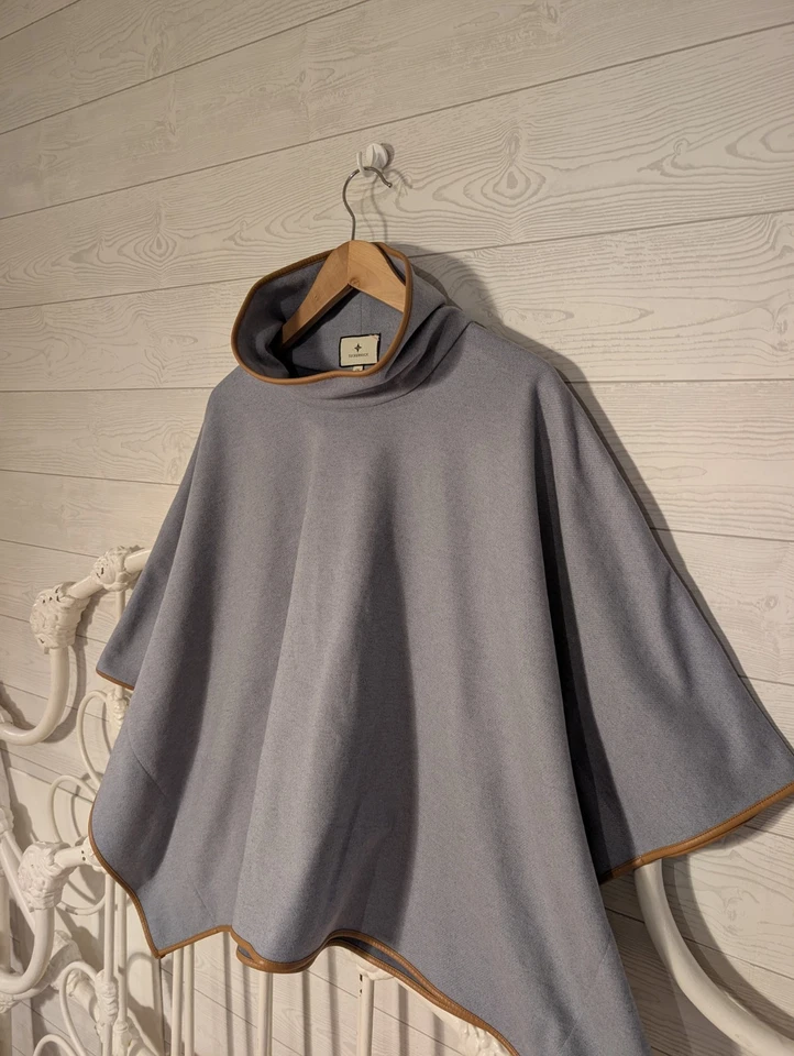 Tuckernuck Piper Poncho Leather Trim Funnel Neck Gray V neck Cape - Image 2 of 4