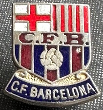 C.F BARCLONA Vintage club crest type badge Brooch pin In gilt 18mm x 20mm
