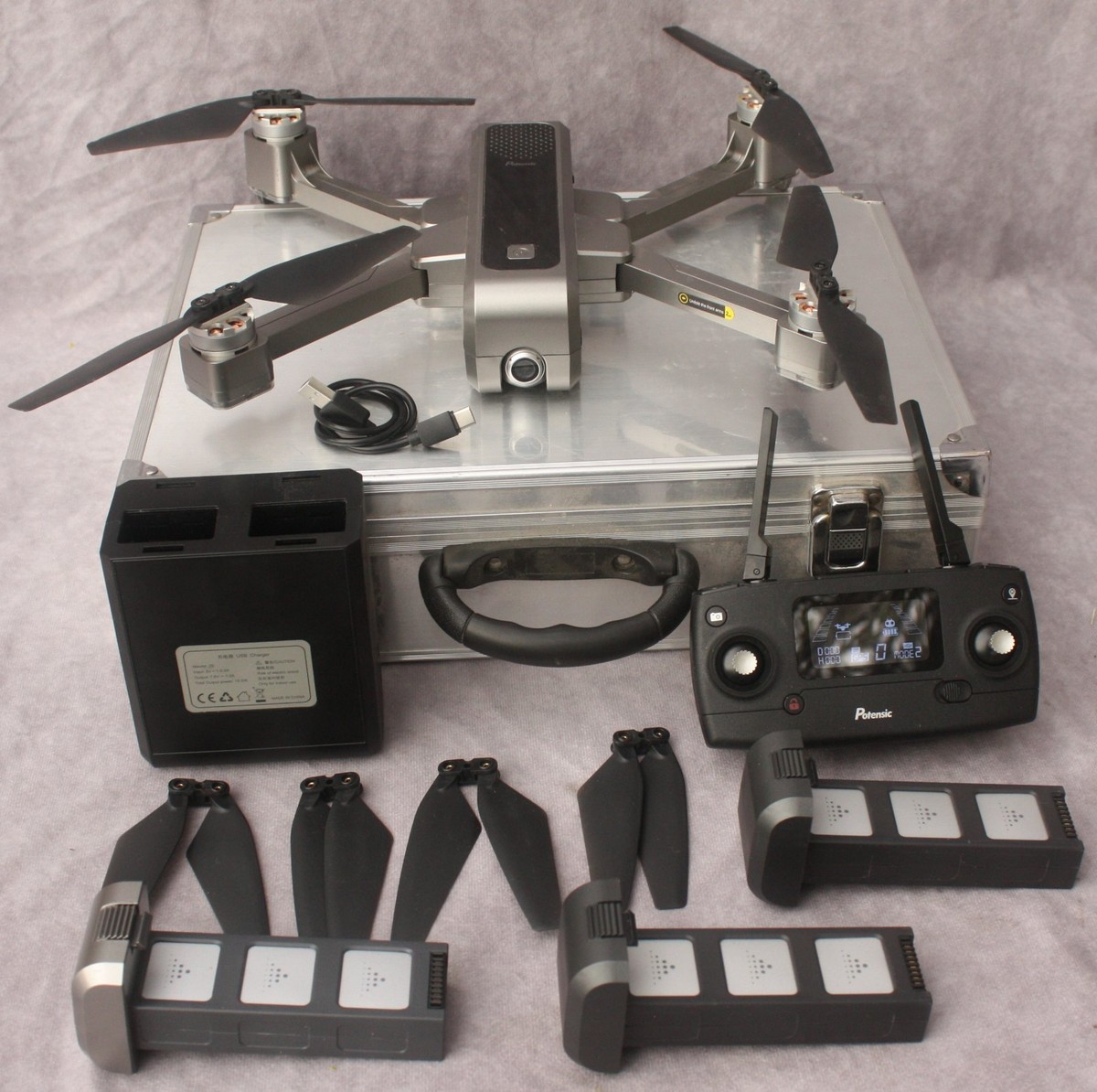 ドローンpotensic D88 Potensic D88 Foldable 4k Camera drone in Case | eBay