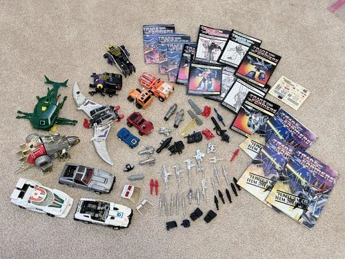 Transformers - Vintage Lot of Transformers, Manuals & Accessories