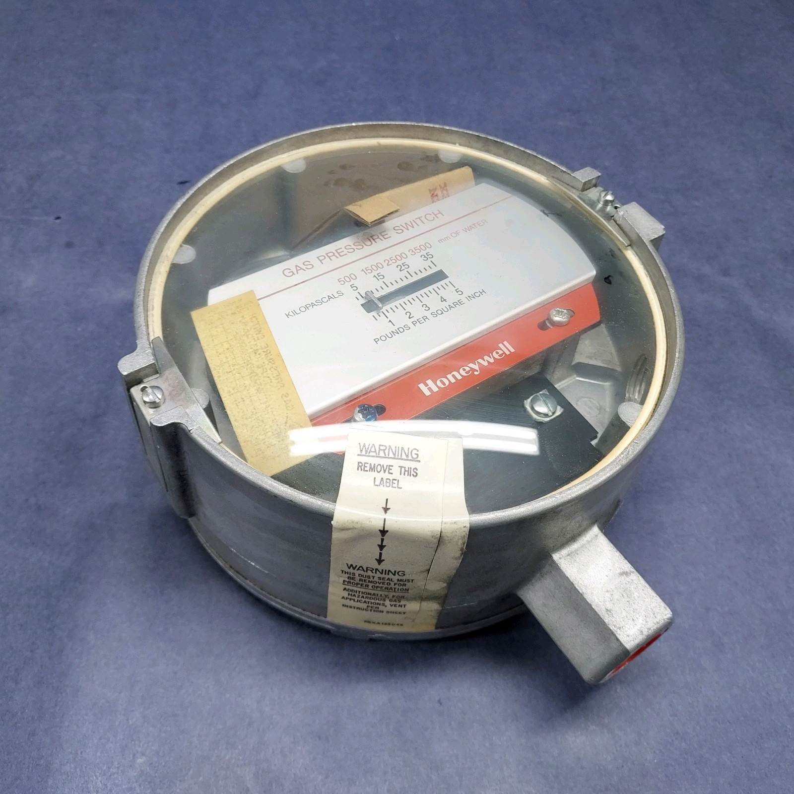 Honeywell C437G 1028 Gas/Air Pressure Switch NOS