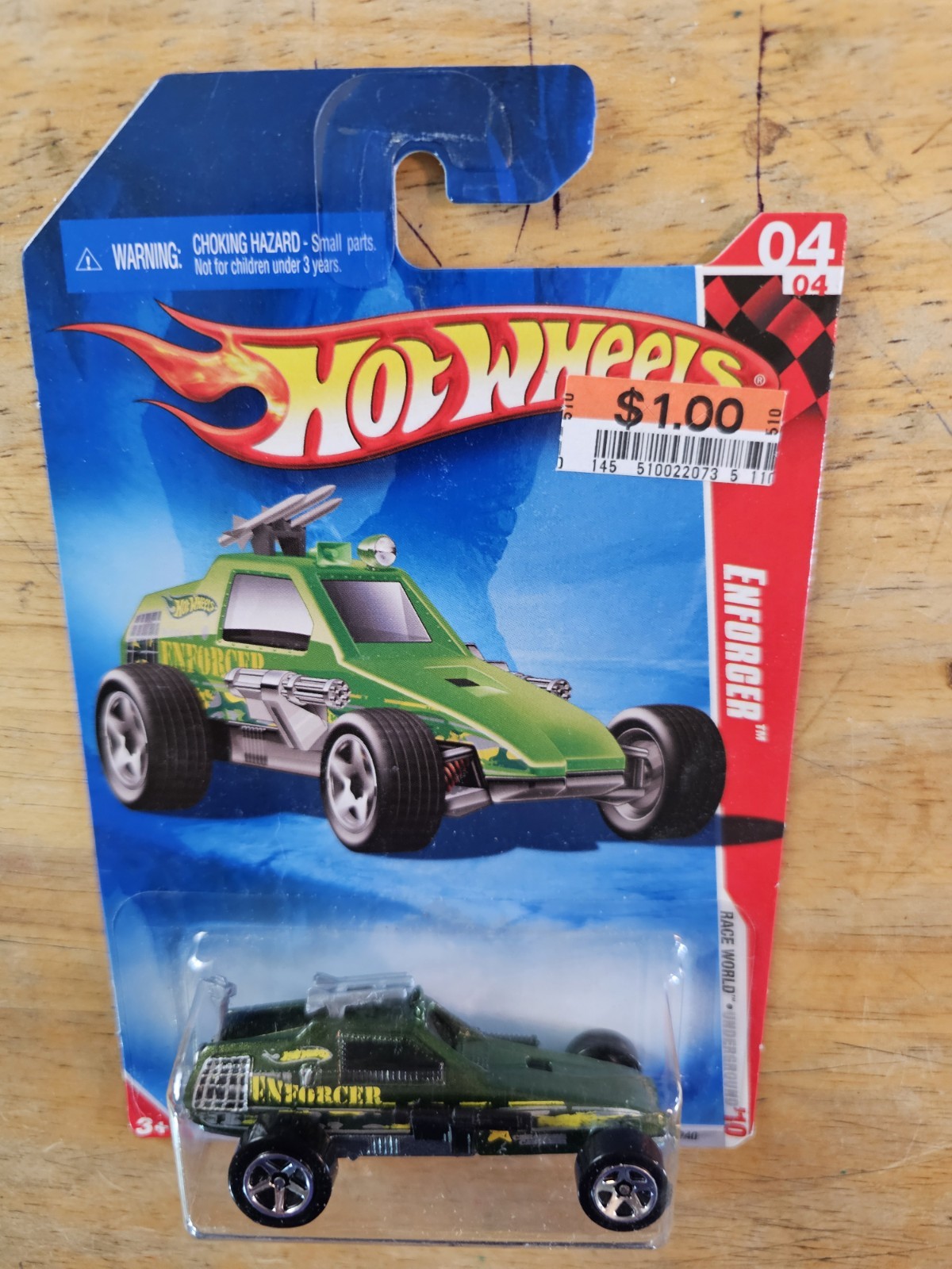 Hot Wheels ENFORCER, Green; 2010 Race World  - Underground Series 04/04