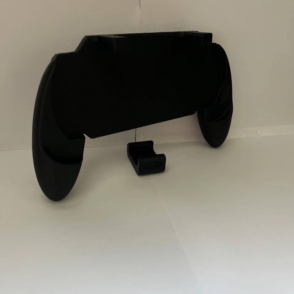 Sony PSP 2000 Premium Comfort Grip Ergonomic Handheld Controller PlayStation - Image 3 of 4