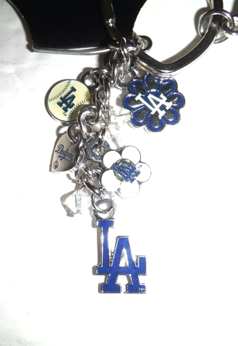 LOS ANGELES LA DODGERS MLB NWT KEYCHAIN 5 CHARM SILVER PURSE BACKBACK DANGLE - Picture 6 of 6