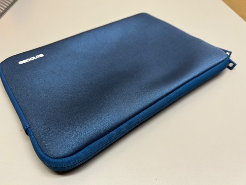 MacBook (Retina, 12-inch, 2017) 1.1 GHz m3 8GB 251GB MNYF2LL/A - Afbeelding 15 van 15