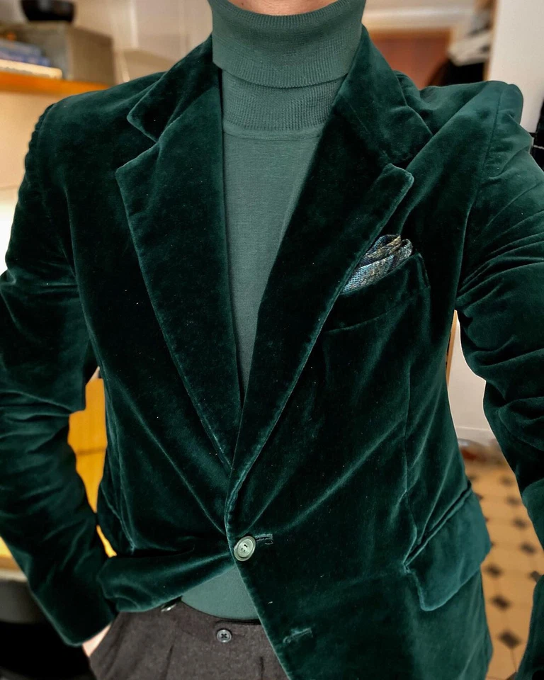 Vintage Velvet Suit Green Tuxedo Dinner Jacket Notch Lapel Style Custom Blazer - Image 2 of 4