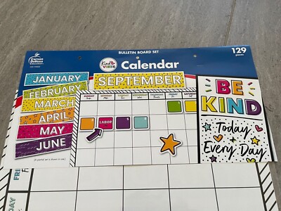 Carson Dellosa Kalender-Pinnwand-Set, 118-teilig – Mit Monatsüberschriften, Jahreszeiten, Wetter & Mehr, Boho-Regenbogen-Design