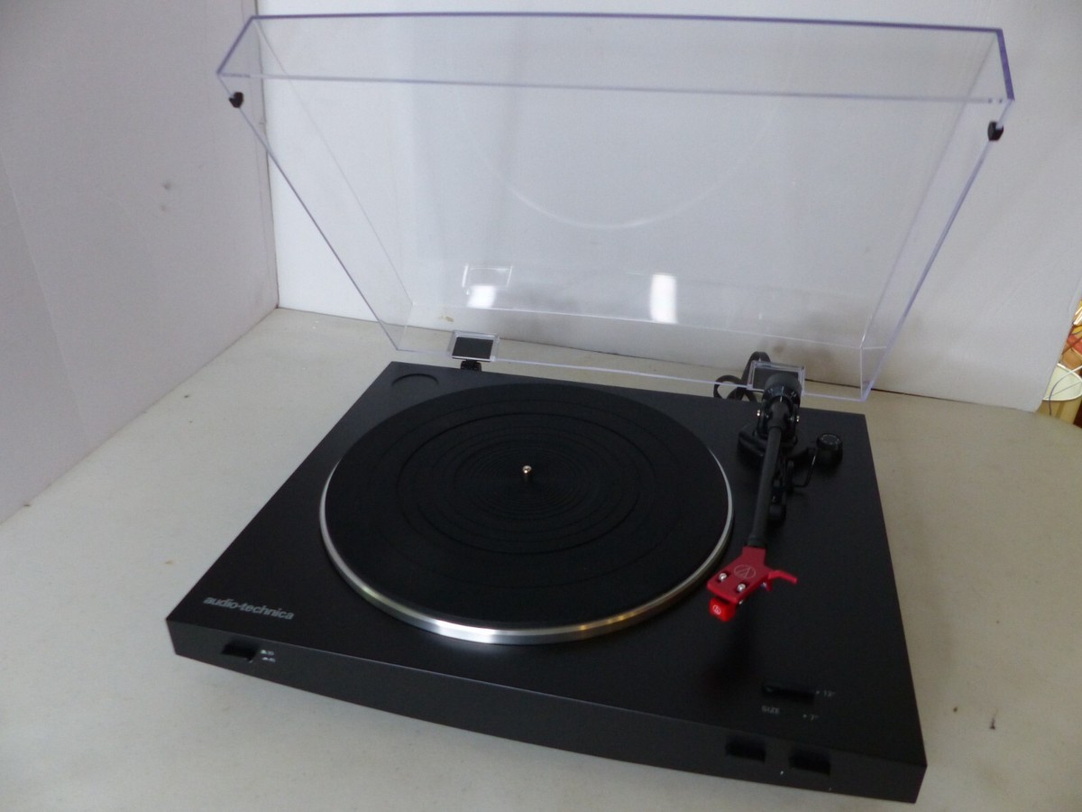 Audio-Technica AT-LP3 Fully Automatic Belt-Drive Stereo Turntable
