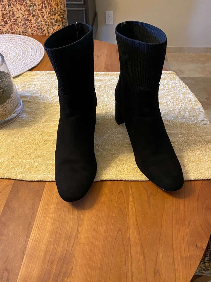 BOTA CALCETÍN ANN TAYLOR TRIXIE GAMUZA NEGRA, TALLA 11 TACÓN 2.75 EXCELENTE ESTADO Foto 2 de 4