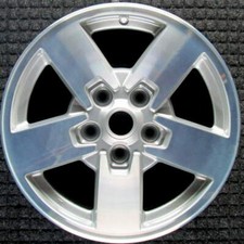 Jeep Commander Machined W Silver Pockets 17 Inch Oem Wheel 2006 To 2008