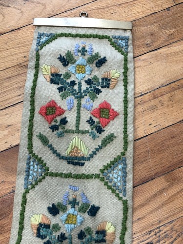 Vintage Hand Stitched Felt Sequin Wall Decor Flower Design Nice 37” - Picture 5 of 8