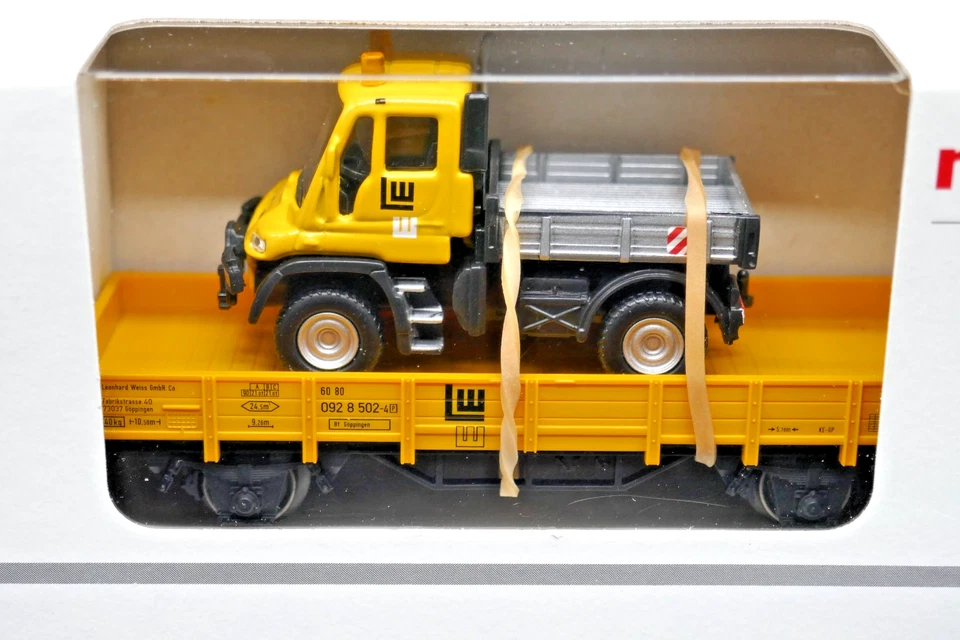 HO Marklin 00754-09 Flatcar w/ Vehicle - Image 2 of 3