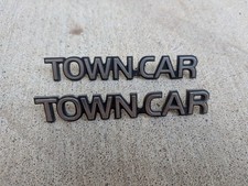90-97 Lincoln Town Car Side Fender Emblem Badge Logo Pair Chrome Oem