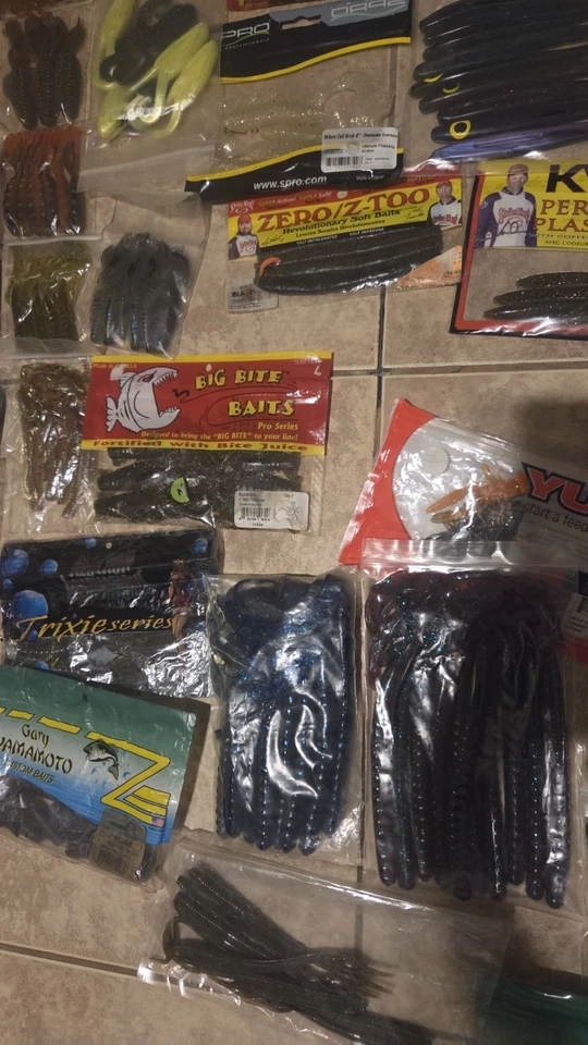 Lote de señuelos de pesca de lubina cebo de natación de plástico suave Bluegill Crappie Foto 3 de 4