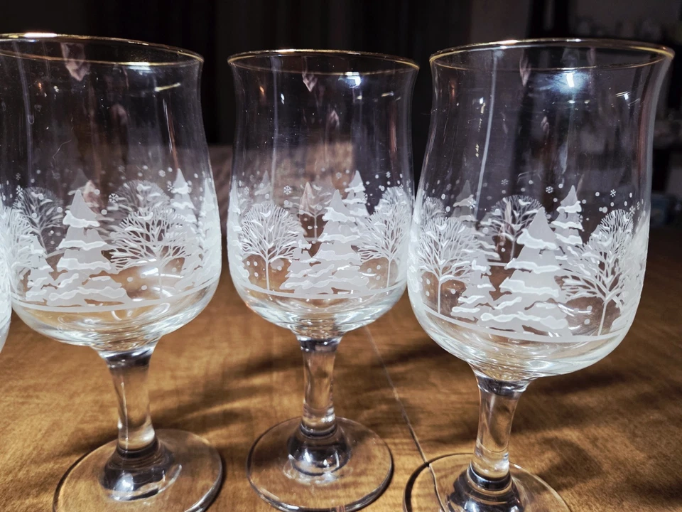 4 Vtg Arby's Winter White Frosted Pine Tree Wine Goblets w/ Gold Rim Libbey 7" - Image 4 of 4