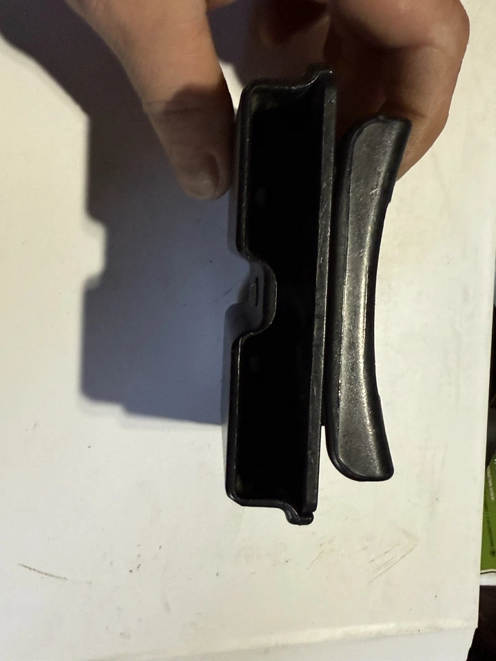 uncle mikes 1911 Kydex Double mag holster - Image 2 of 3