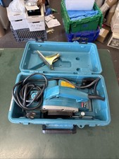 Makita 3 1/4" Power Planer 1900B 15000 RPM w/Hard Case