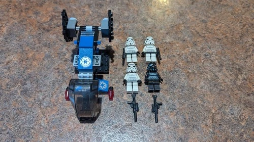 LEGO Star Wars: Imperial Dropship (7667) Complete w/ figs, Box, and Instruction