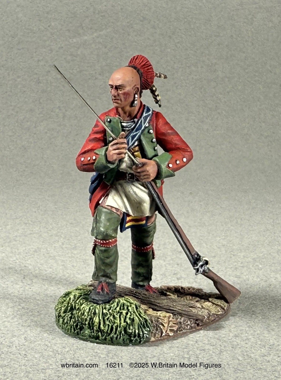 William Britain 16211 Native Warrior Loading Musket, Clash Series