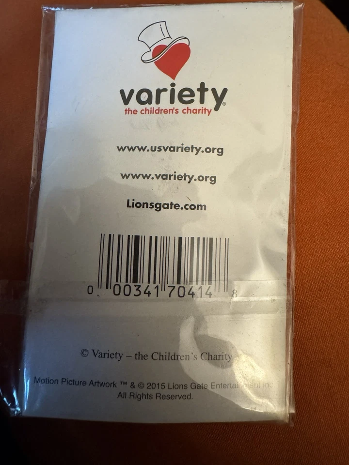 The Hunger Games 2016 Variety Children’s Charity Gold Pin Sealed Collectors Pin - Image 2 of 2