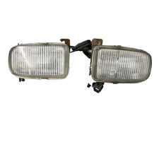 A Pair Of Front Fog Lights For Mazda Bongo Fit 96-99 Models A Pair Of Front Fog Lights For Mazda Bongo Fit 96-99 Models