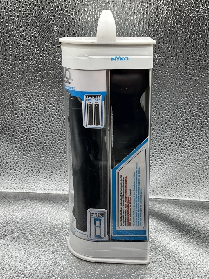 Nyko Wand Wii Motion Sensing IR Controller, Trans-Port Tech Enabled W/Sleeve New - Image 3 of 4
