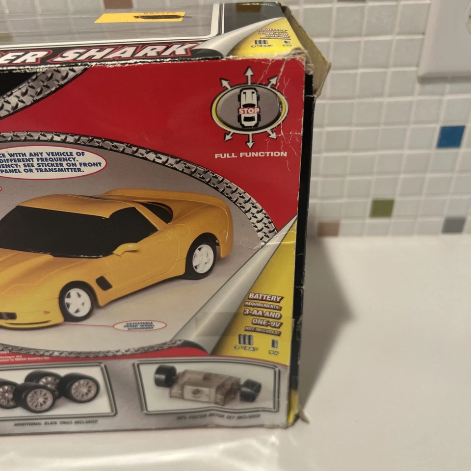 Nikko Corvette Tiger Shark Mini Evolution Kit Radio Control 49 MHz - Image 3 of 4