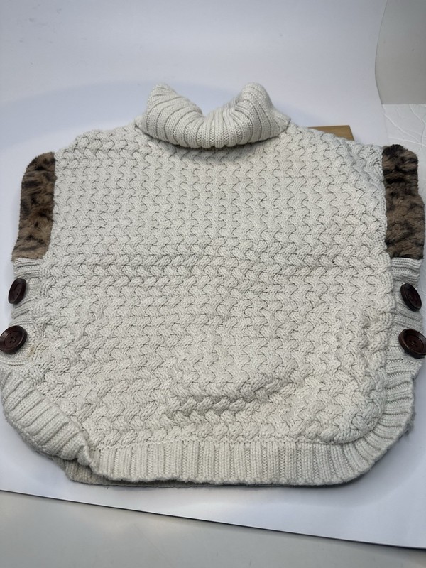 Aspen Kids Ivory Knit Cape Sweater Fur Trim Button Accents XS (4)