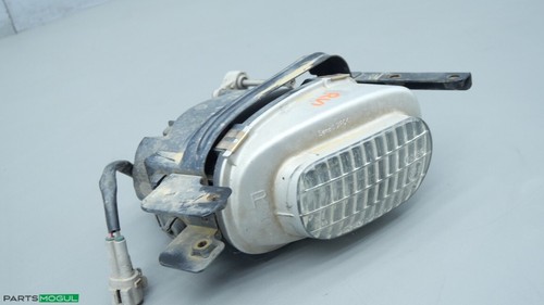 02-10 Faro antiniebla delantero derecho del lado del pasajero Lexus SC430 Z40 OEM - Imagen 2 de 5